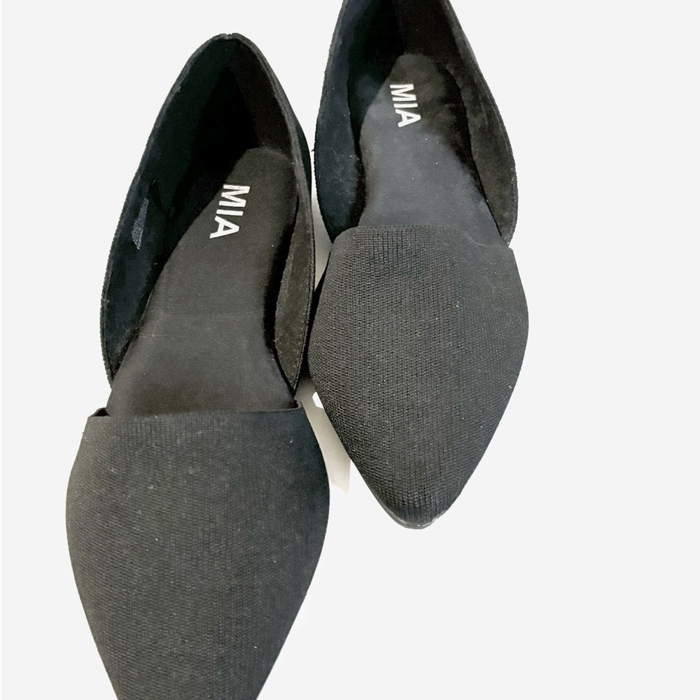 Mia Women’s 8.5 Lynne D’Orsay Ballet Black Flats